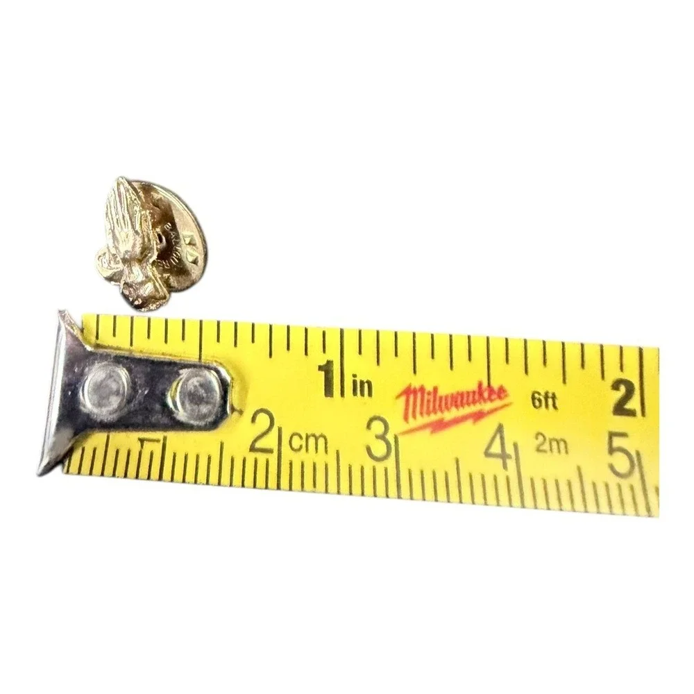 Angelic Religious Unbranded Lapel‎ Pin Set Gold Tone Cherub Praying Hands